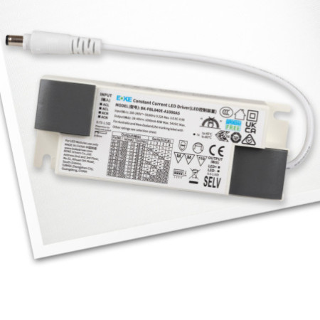 LED Panel Backlight Line 625, UGR unter 19 8H/8H, CRI 90, 36W, 6500K, kaltweiß, PowerSwitch 21-40W