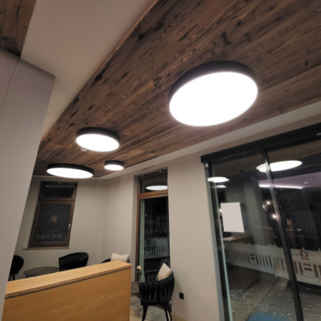 LED Deckenleuchte UGR unter 19 2H, schwarz, 60W|70W, IP44, DN800, ColorSwitch 2700|3000|4000K, dimmbar